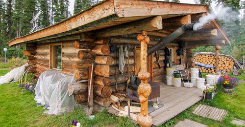 Living Off Grid in a Log Cabin