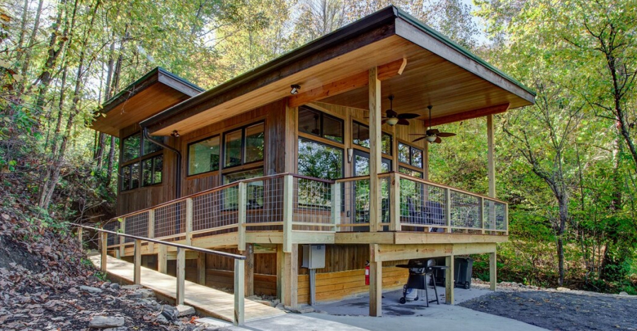 French Broad Chalet Is The Ultimate Relaxing Luxury Destination In 