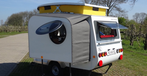 Man Builds His Own Expandable Lightweight Micro Caravan From Scratch