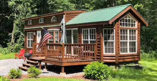 Amazing Cozy Hobby Farm Cabin On The Farm