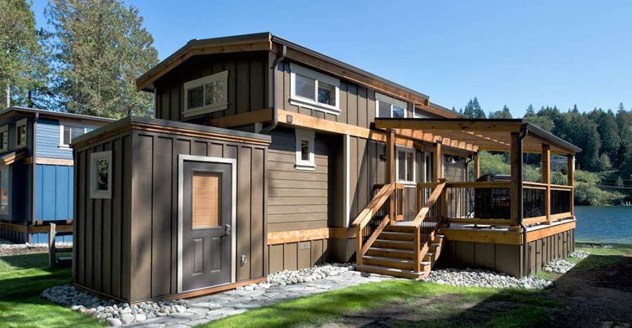 Can A 400 Square Foot Park Model Home Actually Feel Spacious?