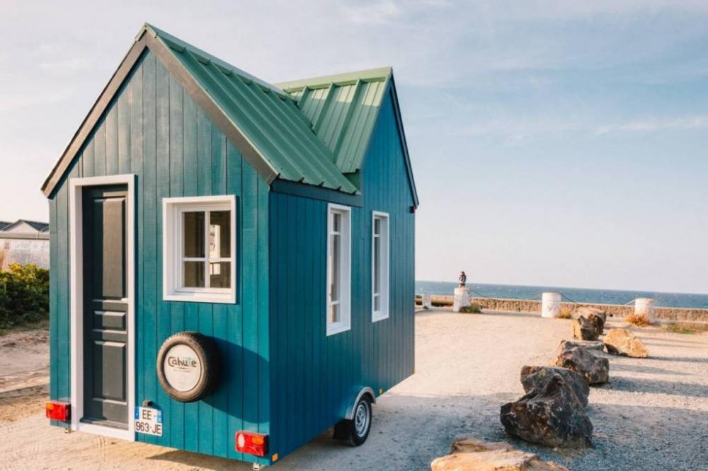 the-lightweight-tiny-house-on-wheels-that-s-super-easy-to-tow