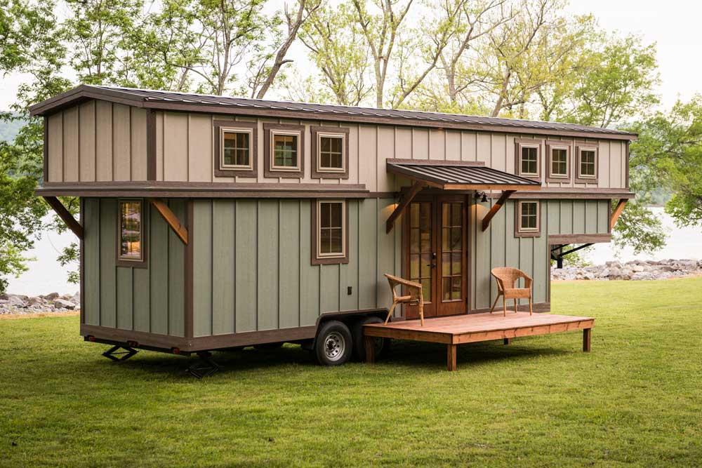 the-retreat-is-a-super-sized-tiny-house-on-wheels-that-s-great-for-a