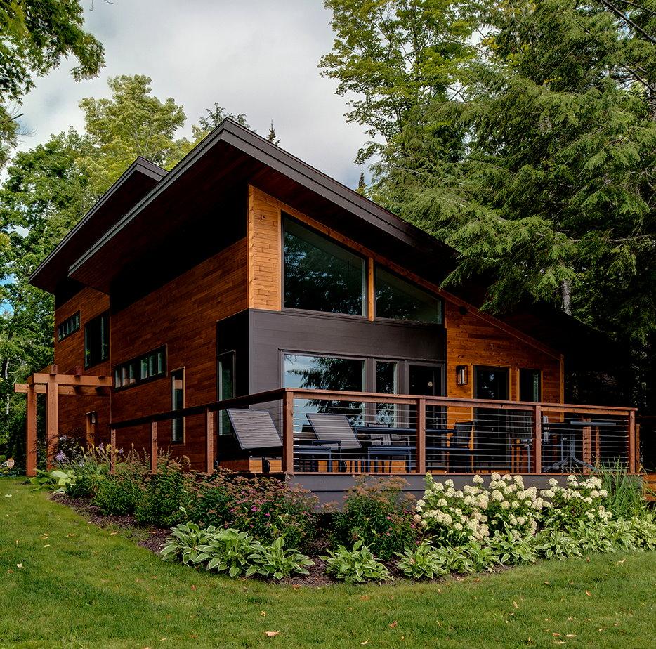 Modern Log Home Decor