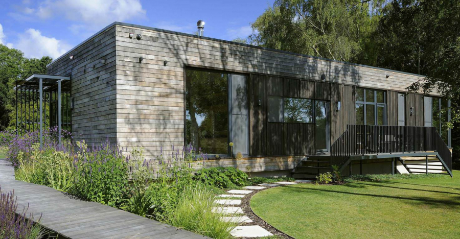 An Eco-friendly Mobile Home with Modern Architecture and Passive House ...