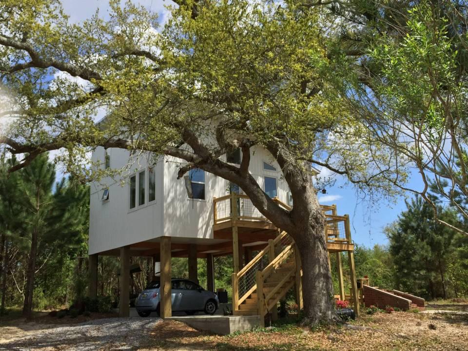 A Stilt Built Tiny Beach House in Mississippi