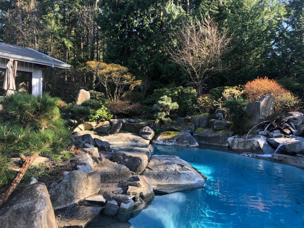 Colvos Bluff House (Two bedroom) In Vashon, Washington