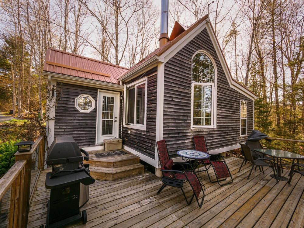 Heron's Rest is a Quaint Tiny Home in Nova Scotia, Canada