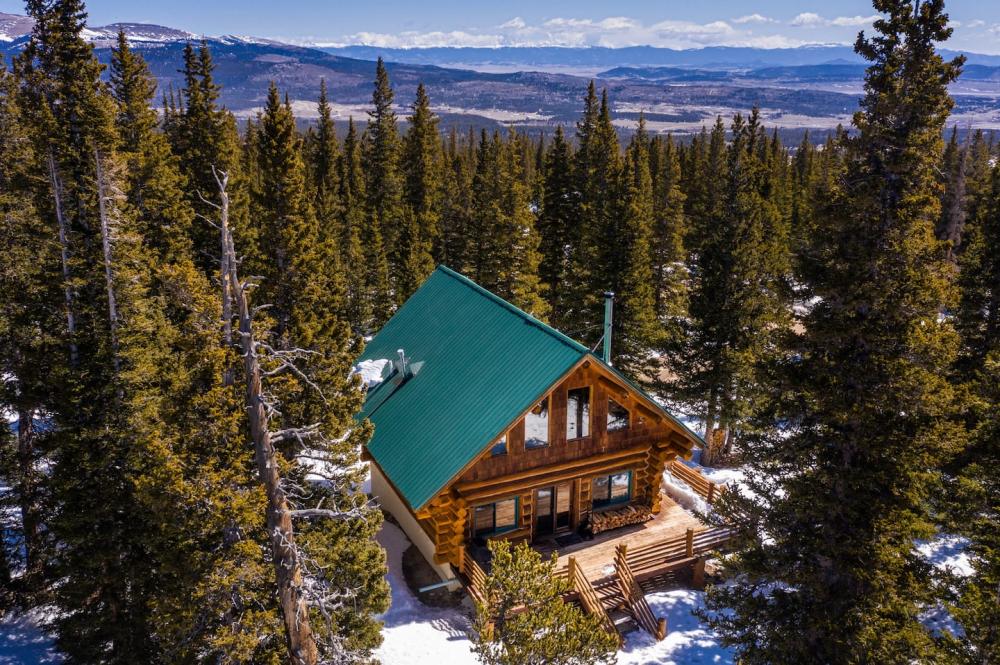 High Mountain Log Cabin In Colorado