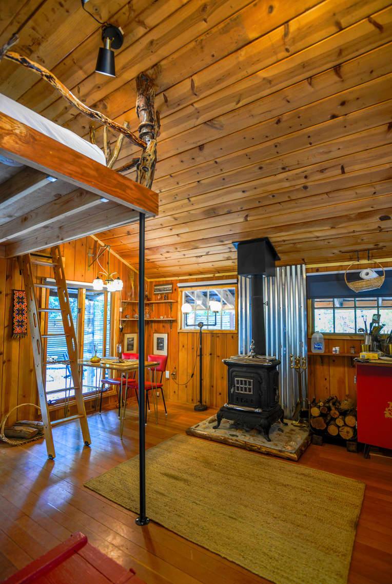 A Rustic 320-Square-Foot 1972 California Cabin Is Exactly as Cute As It ...