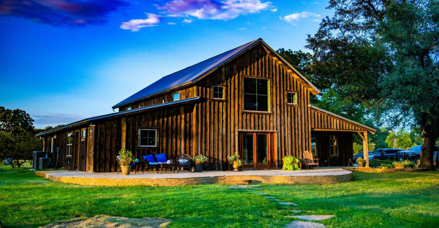 This Barn Home Offers a Timeless Beauty That Will Last Hundreds of Years