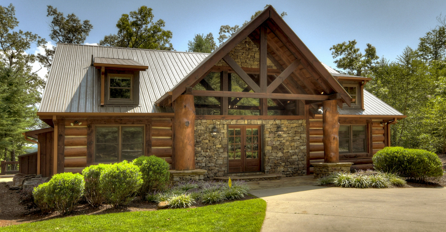 The Most Gorgeous Lakeside Cabin House