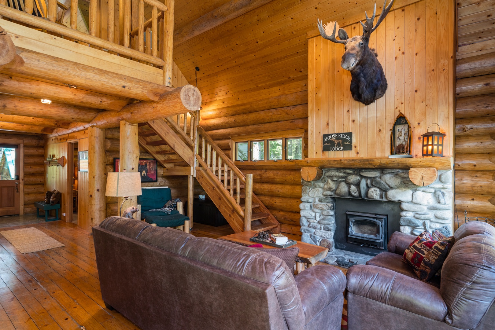 This Amazing Log Home Earns a 10 Out of 10 for Quality Craftsmanship