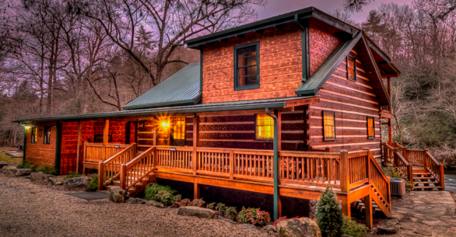 This Beautiful Toccoa River Cabin Will Make You Feel At Home